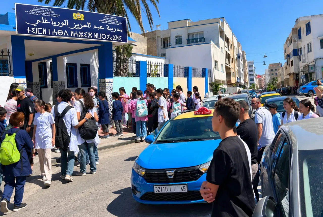 الحسيمة: مطالب بتنظيم المرور قرب مدرسة الورياغلي