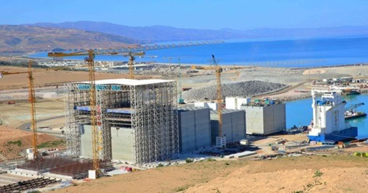 Marruecos prepara la apertura de Nador West Med y amplía Tánger Med