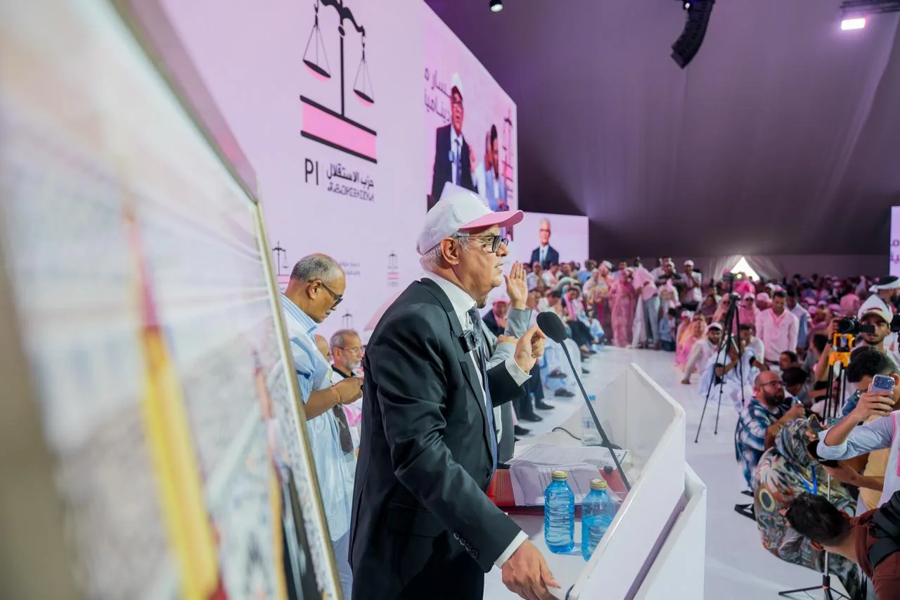 الاستقلال يجمد عضوية مستشار بزايو لرفضه دعم مرشح الحزب