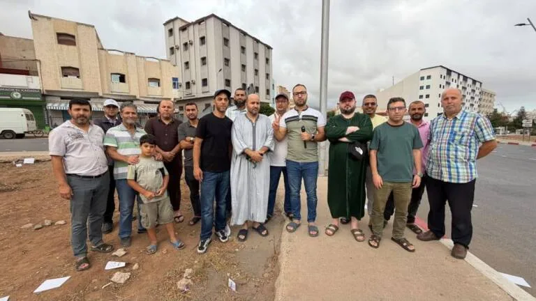 وقفة احتجاجية بجعدار للمطالبة بالسلامة الطرقية